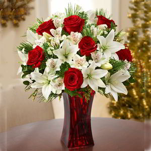 Basking Ridge Florist | Christmas Vase