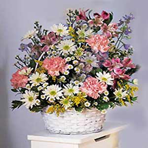 Basking Ridge Florist | Pastel Basket