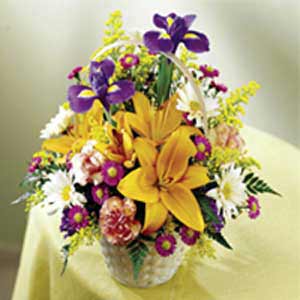 Basking Ridge Florist | Iris Basket